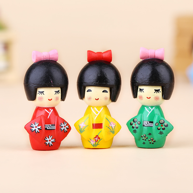 New Japanese Cute Girl Figurin - Japan Bonsai Garden 评论和价格