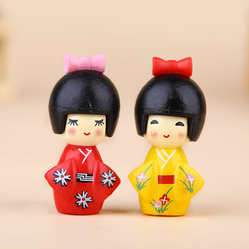 New Japanese Cute Girl Figurin - Japan Bonsai Garden 评论和价格