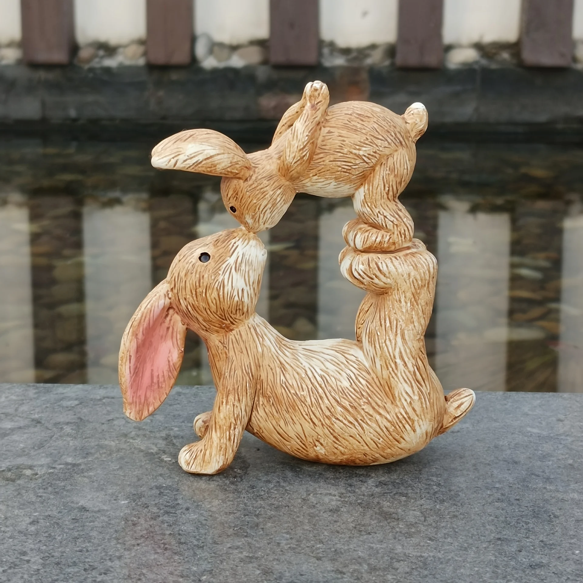Garden Resin Kissing Bunny Sta - Bonsai Garden Desk 评论和价格